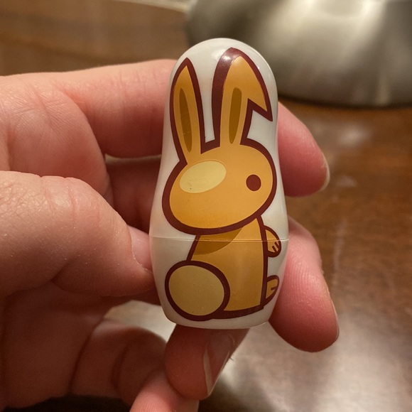 BUNNY nesting toy. This adorable stack includes 5 bunnies. SO CUTE!! - Picture 4 of 11